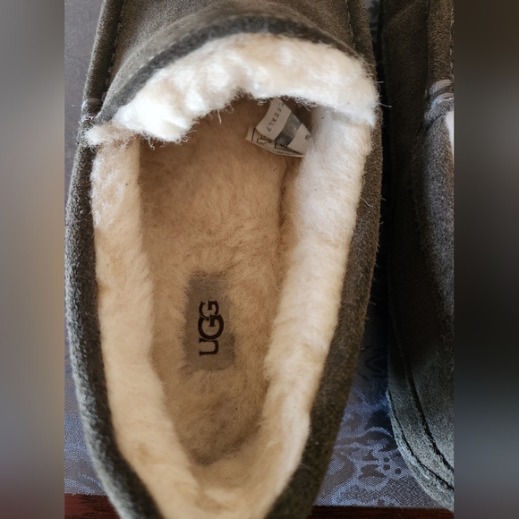 UGG Men's Ascot Slipper - Picture 3 of 6